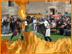 Mittelaltershow mit Feuershow und Ritterlager und Schlangenshow